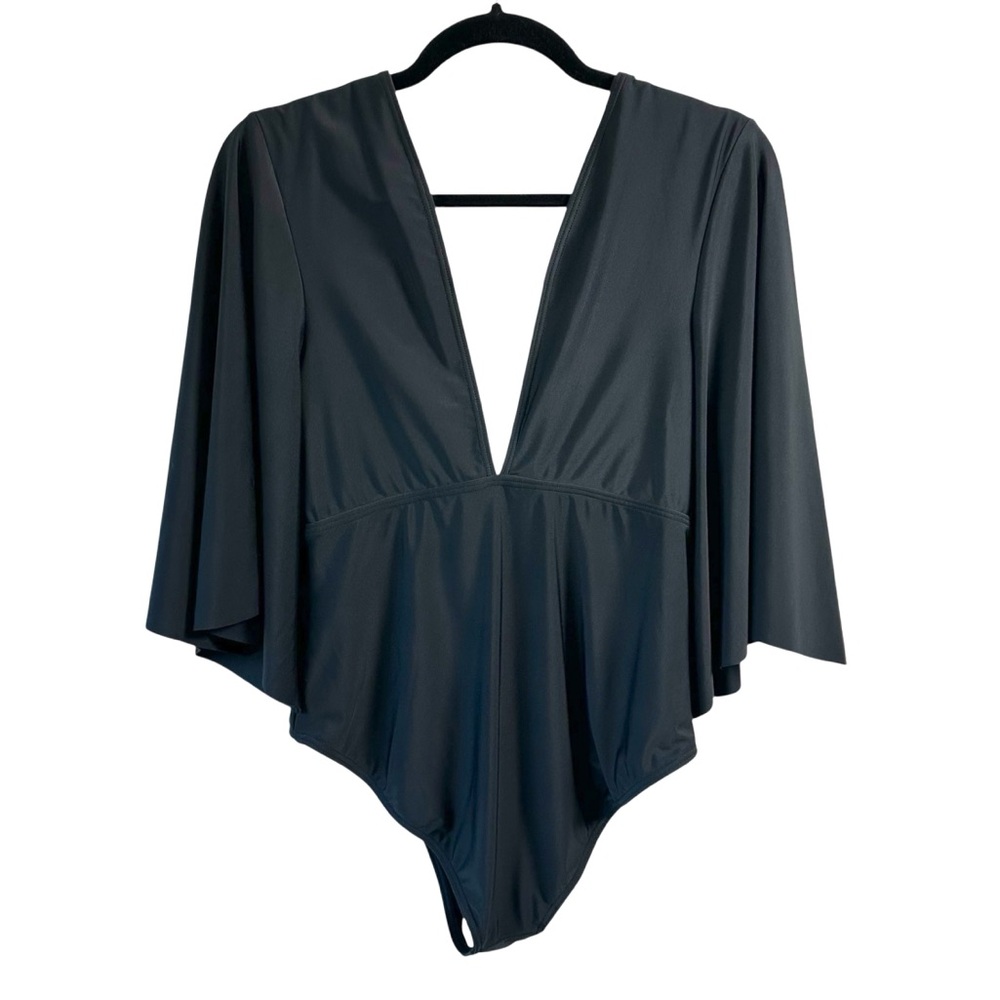 NWOT Venus Black One-piece Swimwear Swimsuit Bat Wings Dramatic V-Neck Womens 12 - Picture 2 of 11